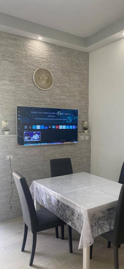 Domo Nora 2 Apartman Olbia Kültér fotó