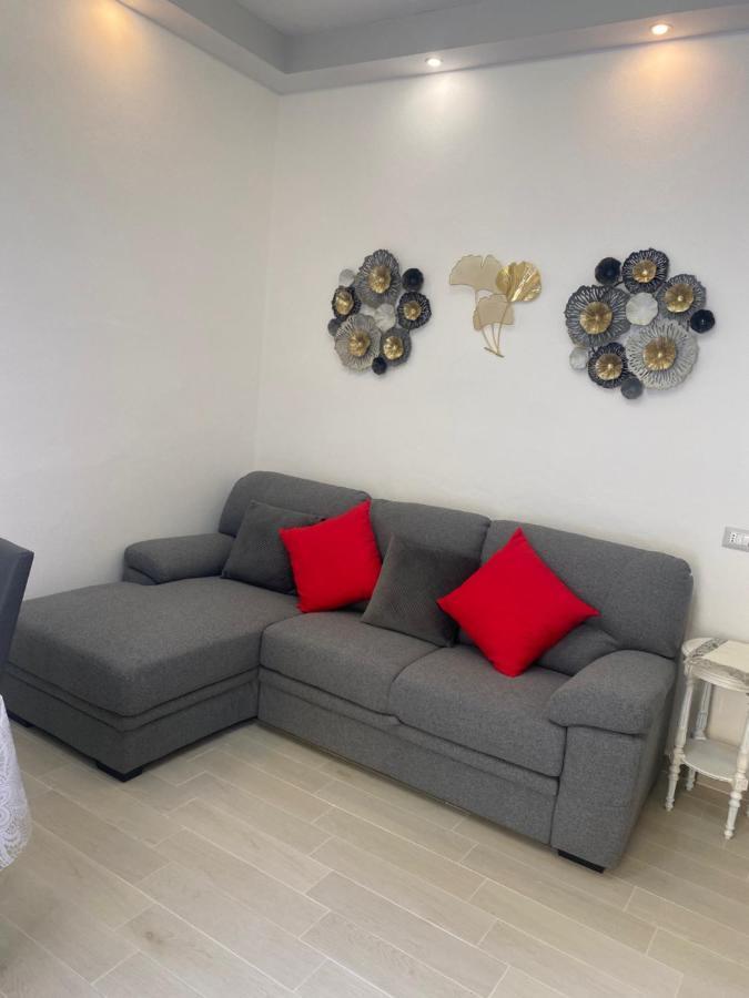 Domo Nora 2 Apartman Olbia Kültér fotó