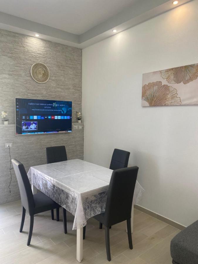 Domo Nora 2 Apartman Olbia Kültér fotó