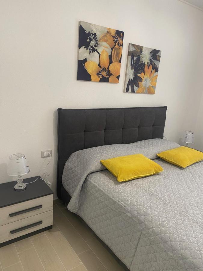 Domo Nora 2 Apartman Olbia Kültér fotó