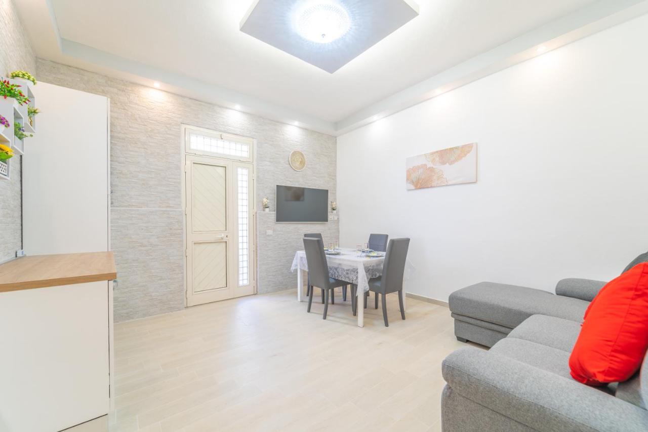 Domo Nora 2 Apartman Olbia Kültér fotó