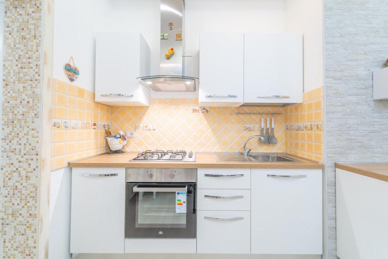 Domo Nora 2 Apartman Olbia Kültér fotó